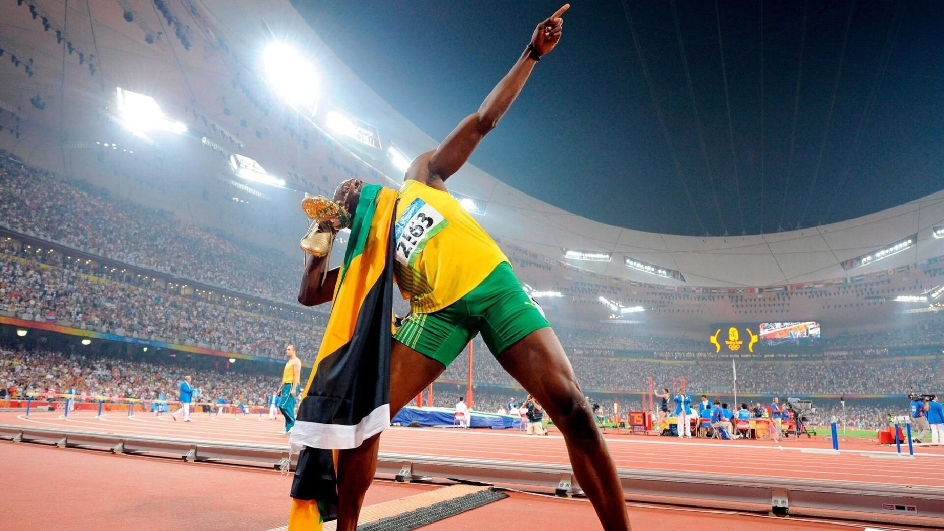 AYX GAME-乔·莫伊：用强硬的身体和超高的scrum技巧，为全黑队赢得胜利，乔伊简介