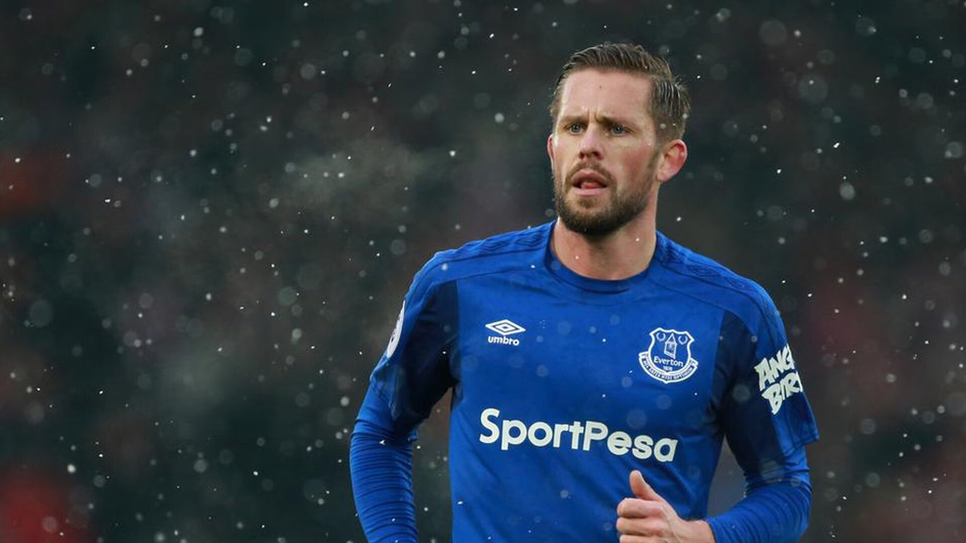 爱游戏体育平台-澳大利亚袋鼠队的球员阵容深厚，攻防两端皆具威胁，在澳大利亚人眼里,袋鼠军团就是这样一支队伍